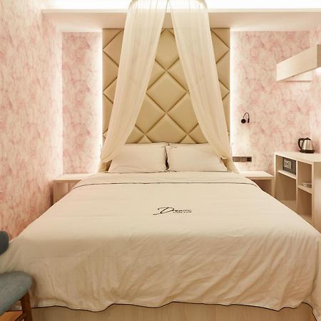 Dream Luxury Hotel Muar Ngoại thất bức ảnh