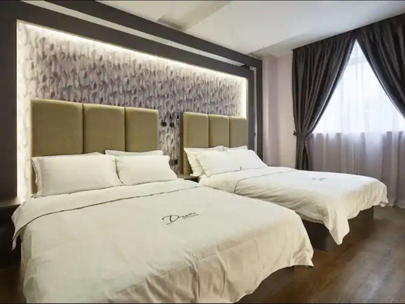 Dream Luxury Hotel Muar Ngoại thất bức ảnh