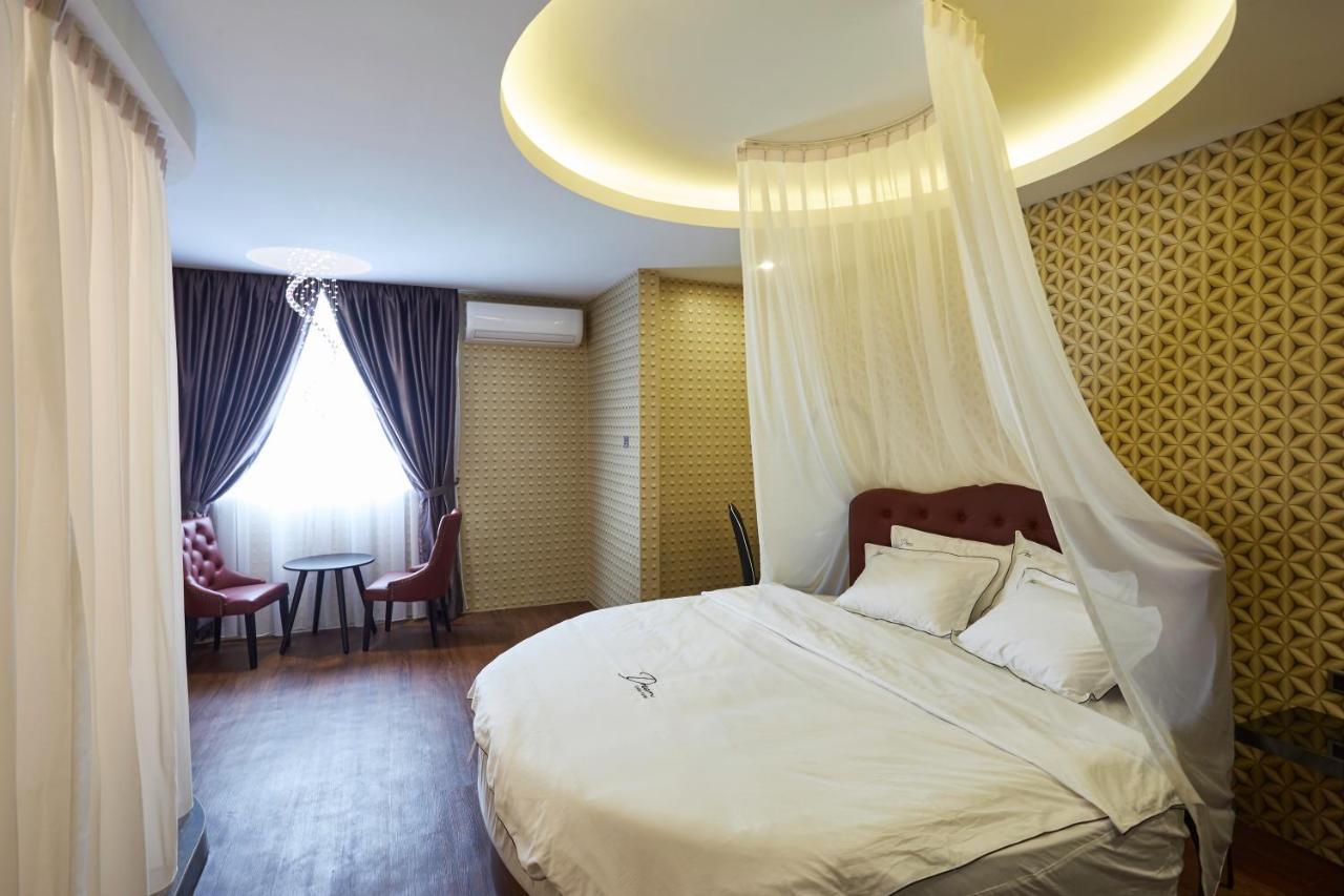 Dream Luxury Hotel Muar Ngoại thất bức ảnh