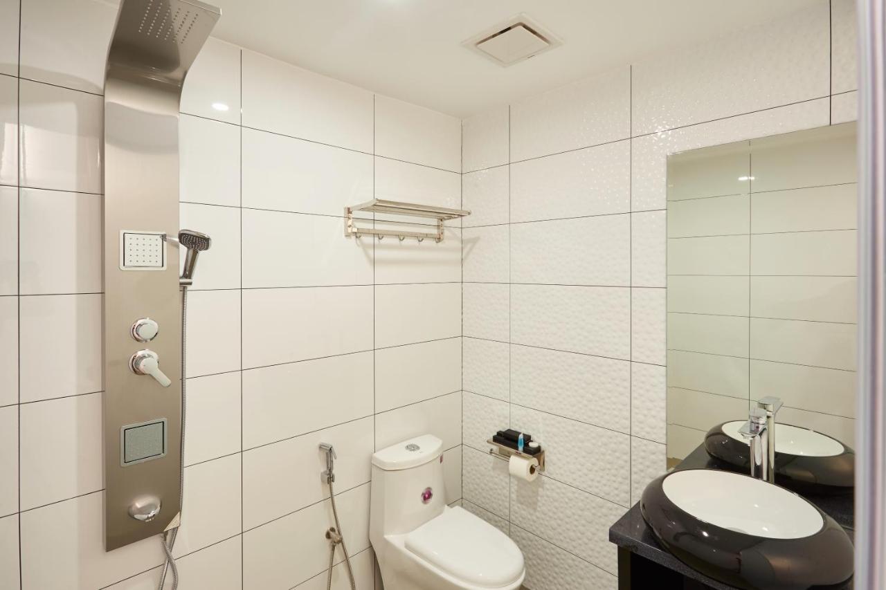 Dream Luxury Hotel Muar Ngoại thất bức ảnh