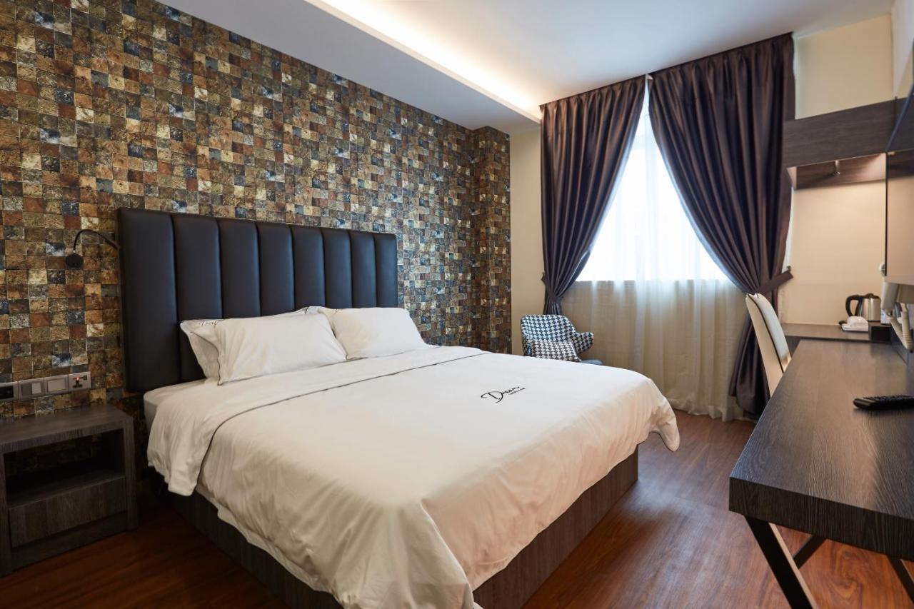 Dream Luxury Hotel Muar Ngoại thất bức ảnh