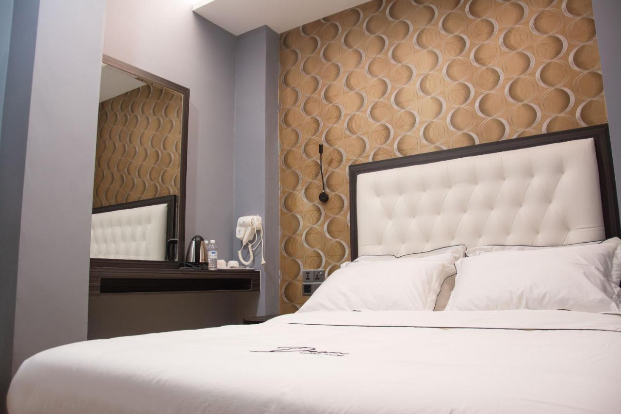 Dream Luxury Hotel Muar Ngoại thất bức ảnh