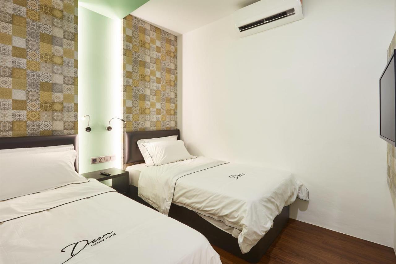Dream Luxury Hotel Muar Ngoại thất bức ảnh